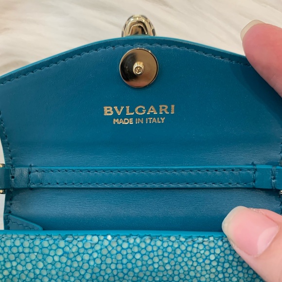 ❌SOLD ❌Bvlgari stingray serpenti forever bag charm - Picture 8 of 12